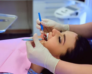 Invisible Braces vs Traditional Braces: Which One Is Better in 2026?